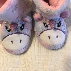 NWOT girls unicorn 🦄 slippers